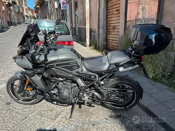 Moto Yamaha Tracer 9 GT