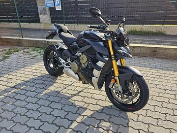 Moto Ducati Streetfighter V4 S