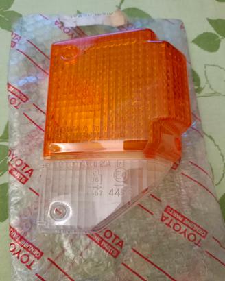 Toyota BJ70 freccia vetro