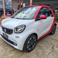 Smart Fortwo 1,0 benzina 05/2017 Cv70