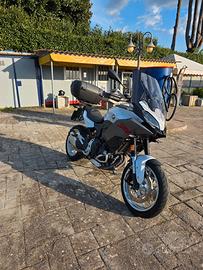 BMW F 900 XR