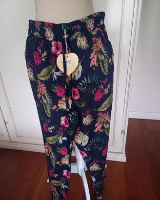 pantalone leggero fantasia floreale 