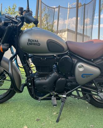 Royal enfield  a t t e n z i o n e