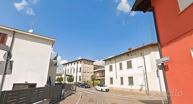 Ampio trilocale a Carpiano con garage e cantina