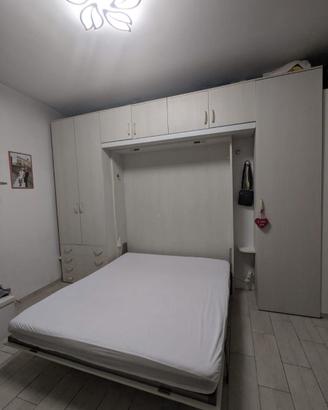 Letto matr con armadio a ponte a scomparsa