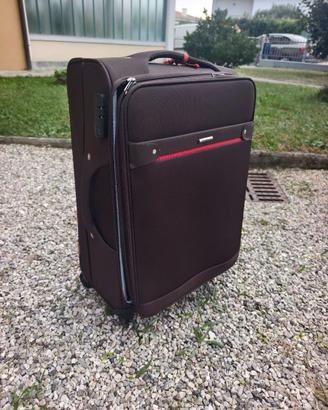 Trolley medio morbido marrone (64x40x25 cm)