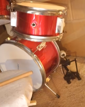 batteria musicale per fanciulli