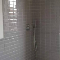 Muratore piastrellista imbianchino