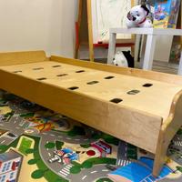 Lettino montessoriano