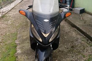 Malaguti Madison 250