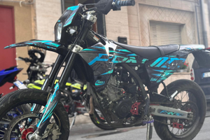 Fantic 125 XMF performance, anno 2023