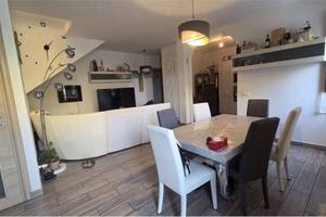 Villetta a schiera di 141 m² con più di 5 locali e