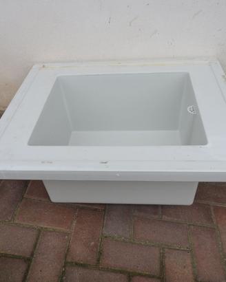 lavabo in polipropilene