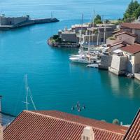 Porto Piccolo, eleganza, luce e vista mare