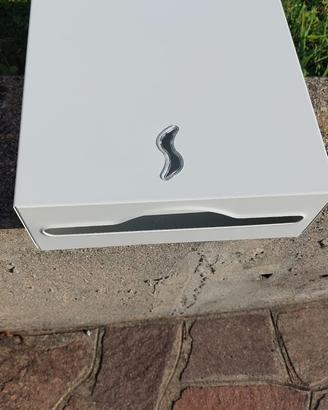 DISTRIBUTORE DI CARTA DA PARETE