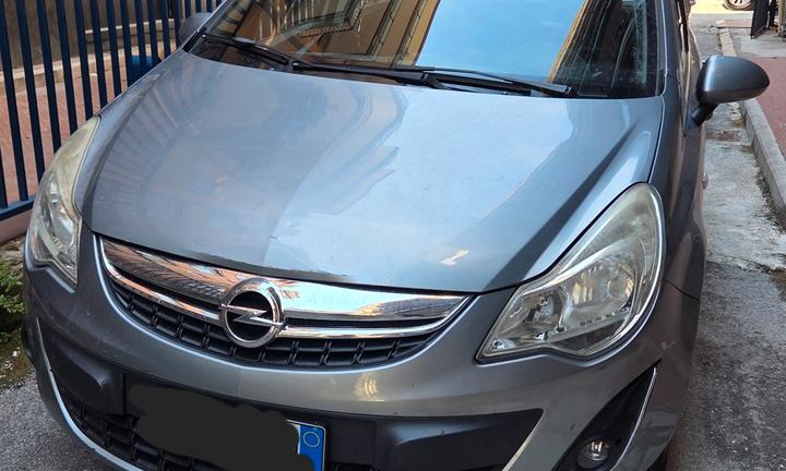 opel corsa 1.2 anno 2013