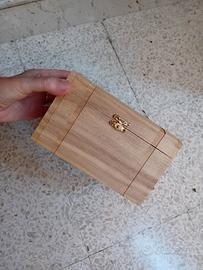 Scrigno in legno grezzo per decoupage 