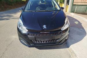 Peugeot 208 gtline anno 2019 km 104600