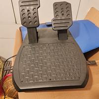 Volante F1 Ferrari con pedaliera