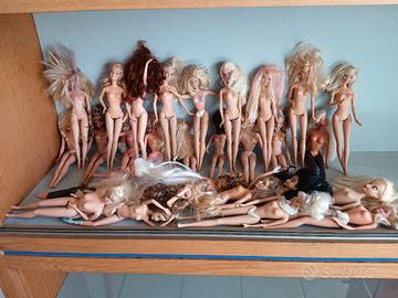 Barbie vintage anni 90/2000 Lotto 28 pezzi