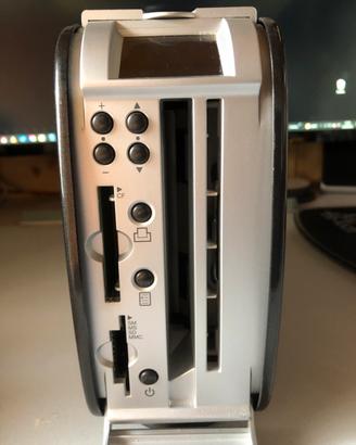 Polaroid PP46d con tre confezioni di carta