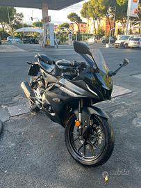 Yamaha R 125