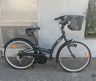 Bici City bike Elops 3 con cambio ruota 26. Nuova
