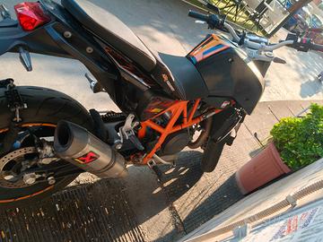 KTM 690 Duke