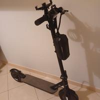 Monopattino elettrico Smartgyro Baggio 10 full opt