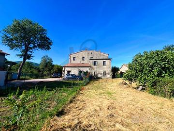 CASA UNIFAMILIARE a San Leo