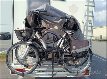 coppia city bike elettriche