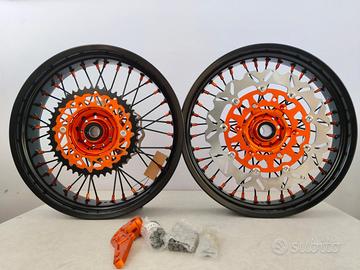 Cerchi motard nuovi