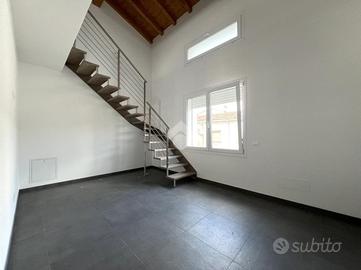 2 LOCALI A MARIANA MANTOVANA