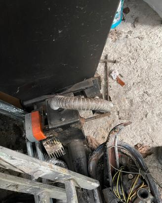 Bruciatore pellet per camino