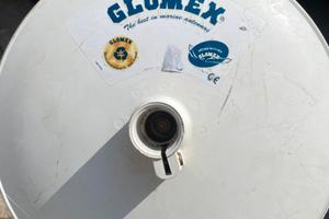 Antenna TV e amplificatore glomex testa d'albero