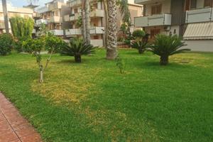 01 Fondachello bilocale fronte mare con garage