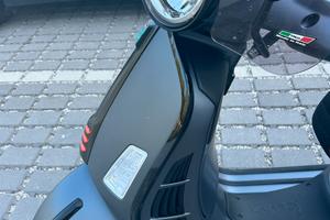Vespa super tech