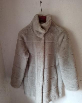 pelliccia ecologica grigio perla