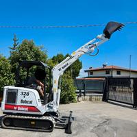 E249-Escavatore Bobcat 328 28 q