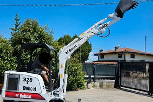 E249-Escavatore Bobcat 328 28 q