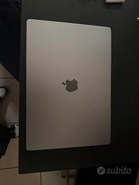 Macbook pro 16 M1 1tb