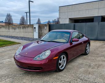 Porsche 911 996 Carrera (Colore rarissimo)
