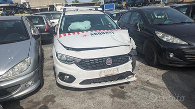 FIAT TIPO 2015-2021 1.6 MJT Station Wagon