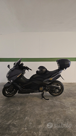Yamaha tmax 530