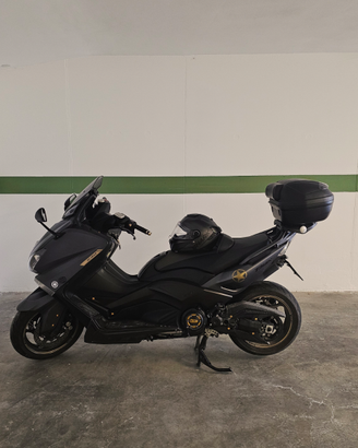 Yamaha tmax 530