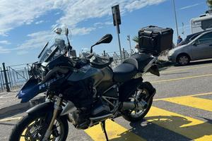 GS 1200R