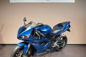 Yamaha YZF R1