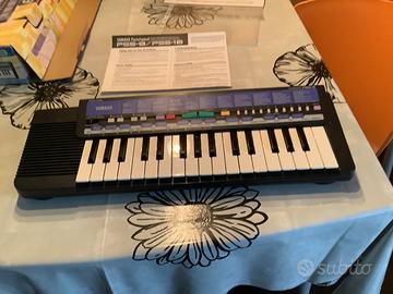 Tastiera pianola Yamaha Portasound PSS-9