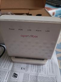 ONT fibra ottica modello ZXHN ZTE modem - router 