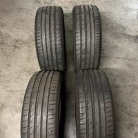 Treno Gomme Estivo Nexen 235/55 Z R18